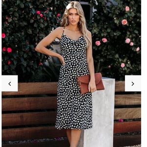 Vici midi dress